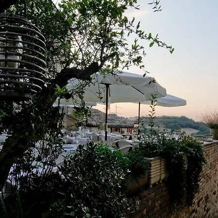 Torre Di Palme B&B לינה וארוחת בוקר Torre di Palme