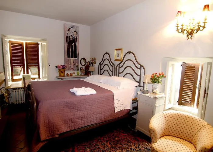 Torre Di Palme B&B *